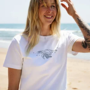 womens-green-turtle-t-shirt-1